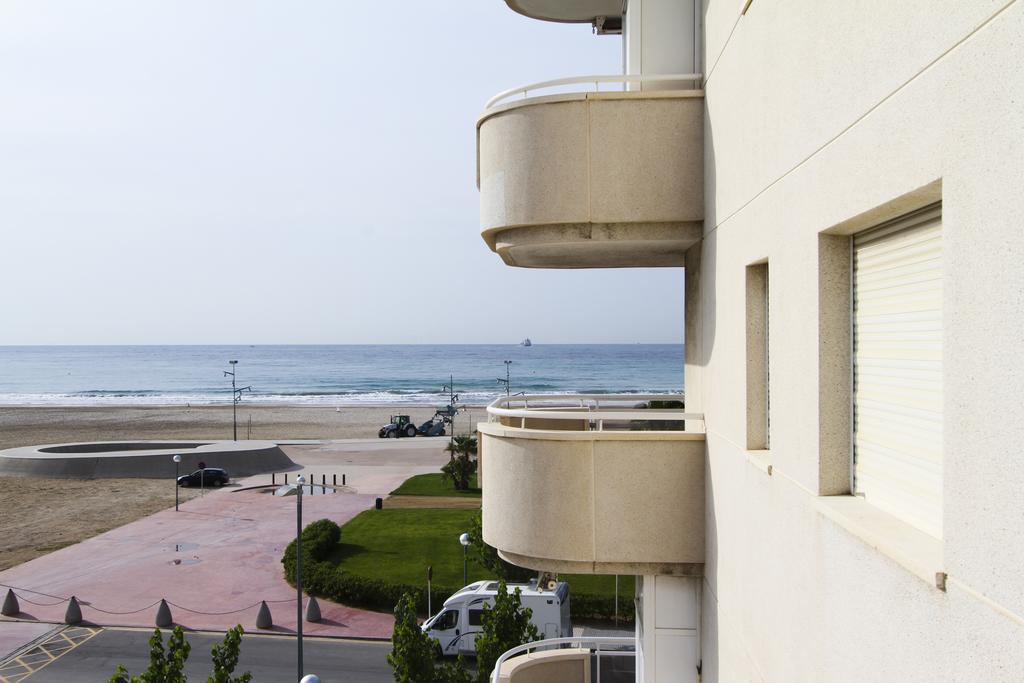 라피네다 Mar Pineda Planet Costa Dorada 아파트 객실 사진